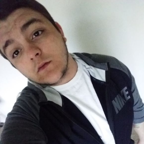 Meet your Posher, Mark - Picture 1 of 1